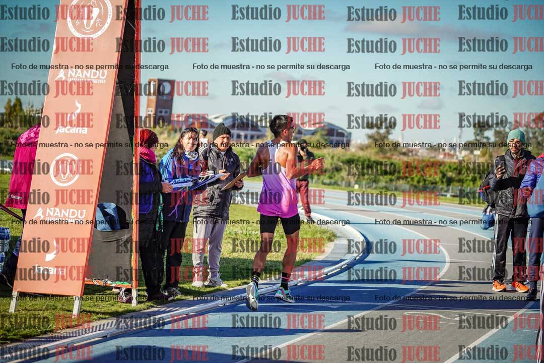 Fotos del desafío de la hora y 20km de mujeres y varones