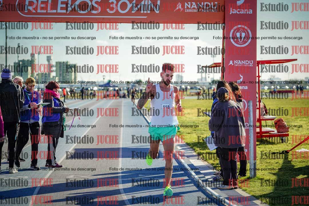 Fotos del desafío de la hora y 20km de mujeres y varones