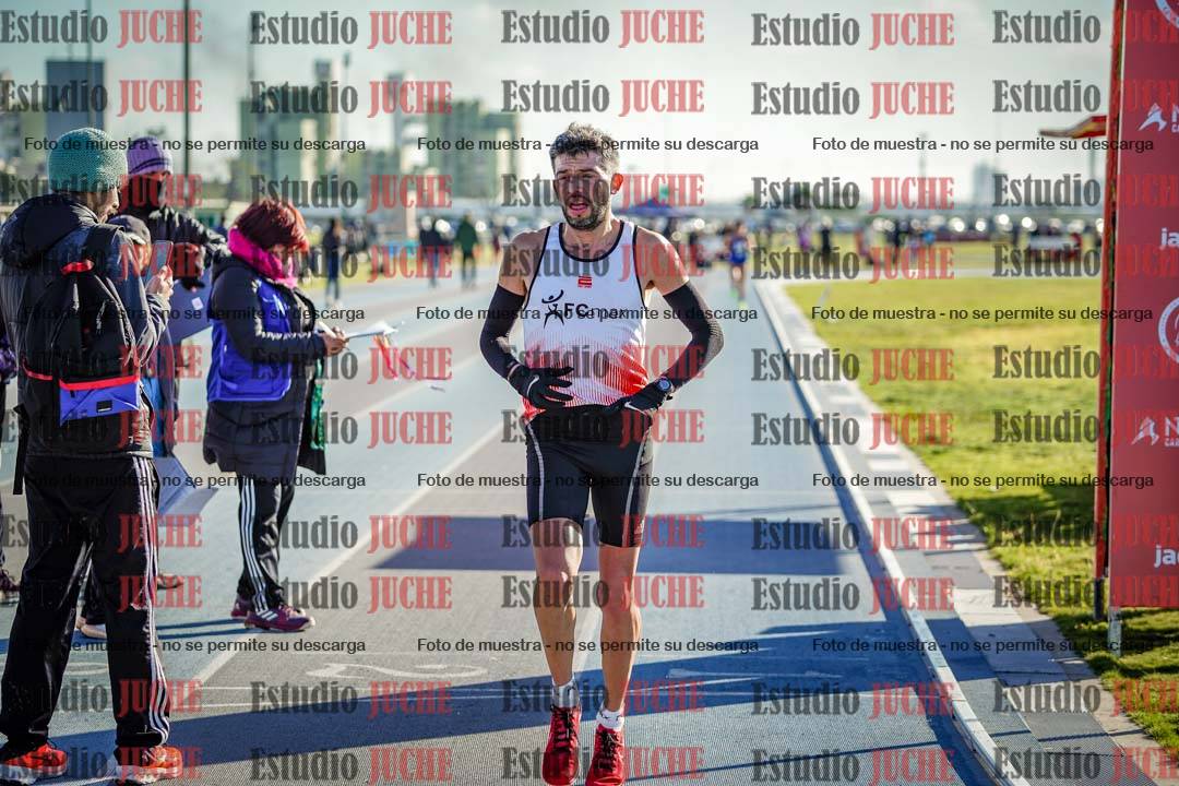 Fotos del desafío de la hora y 20km de mujeres y varones