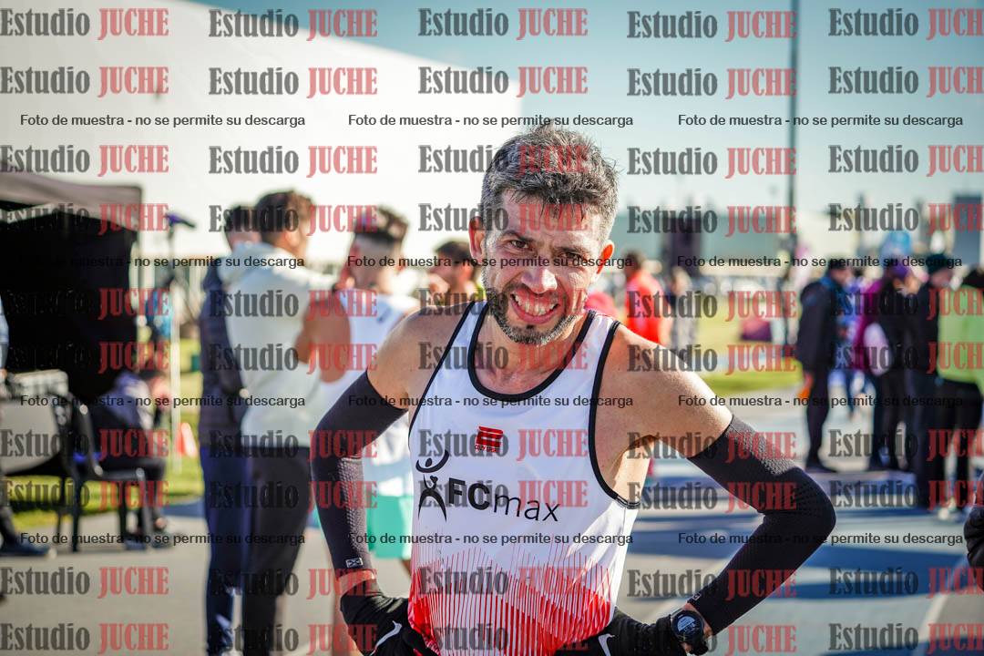 Fotos del desafío de la hora y 20km de mujeres y varones
