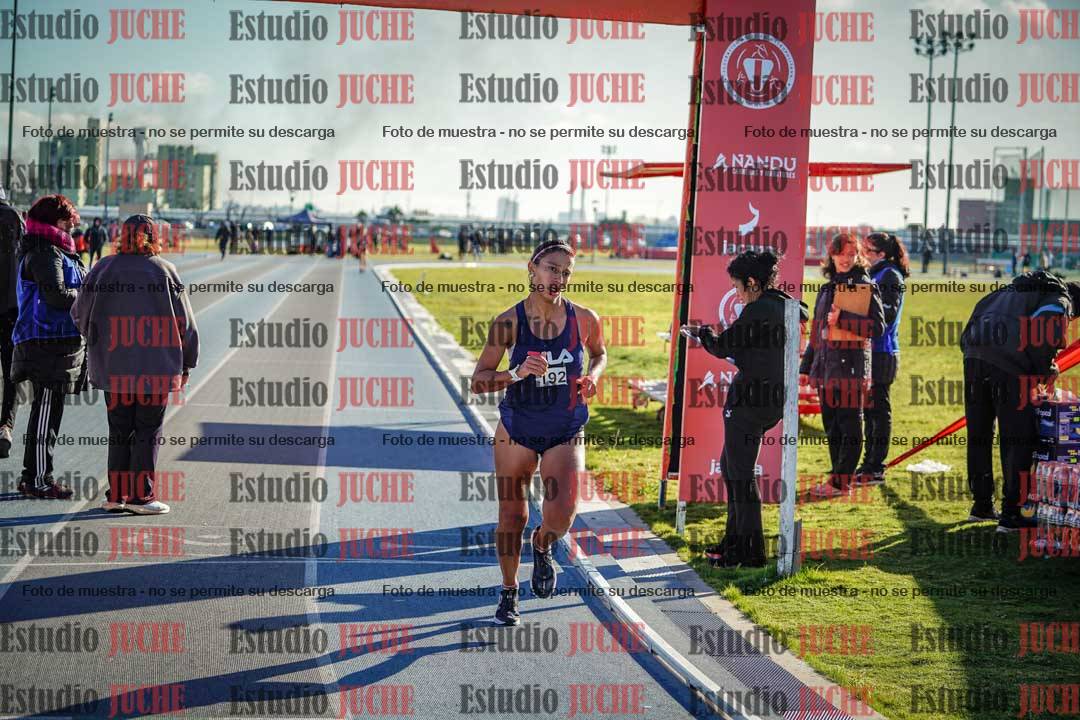 Fotos del desafío de la hora y 20km de mujeres y varones