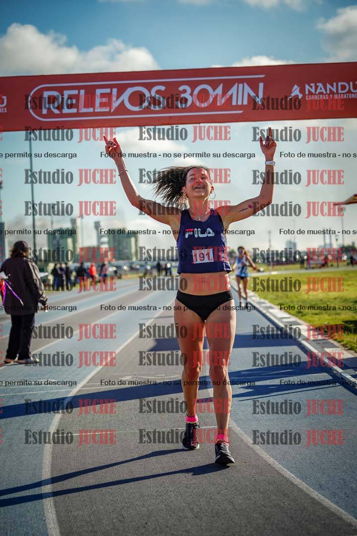 Fotos del desafío de la hora y 20km de mujeres y varones