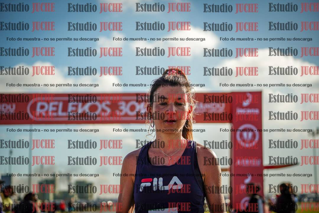Fotos del desafío de la hora y 20km de mujeres y varones