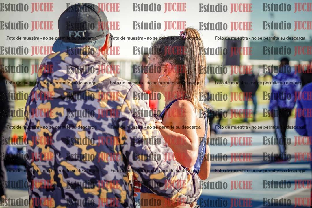 Fotos del desafío de la hora y 20km de mujeres y varones
