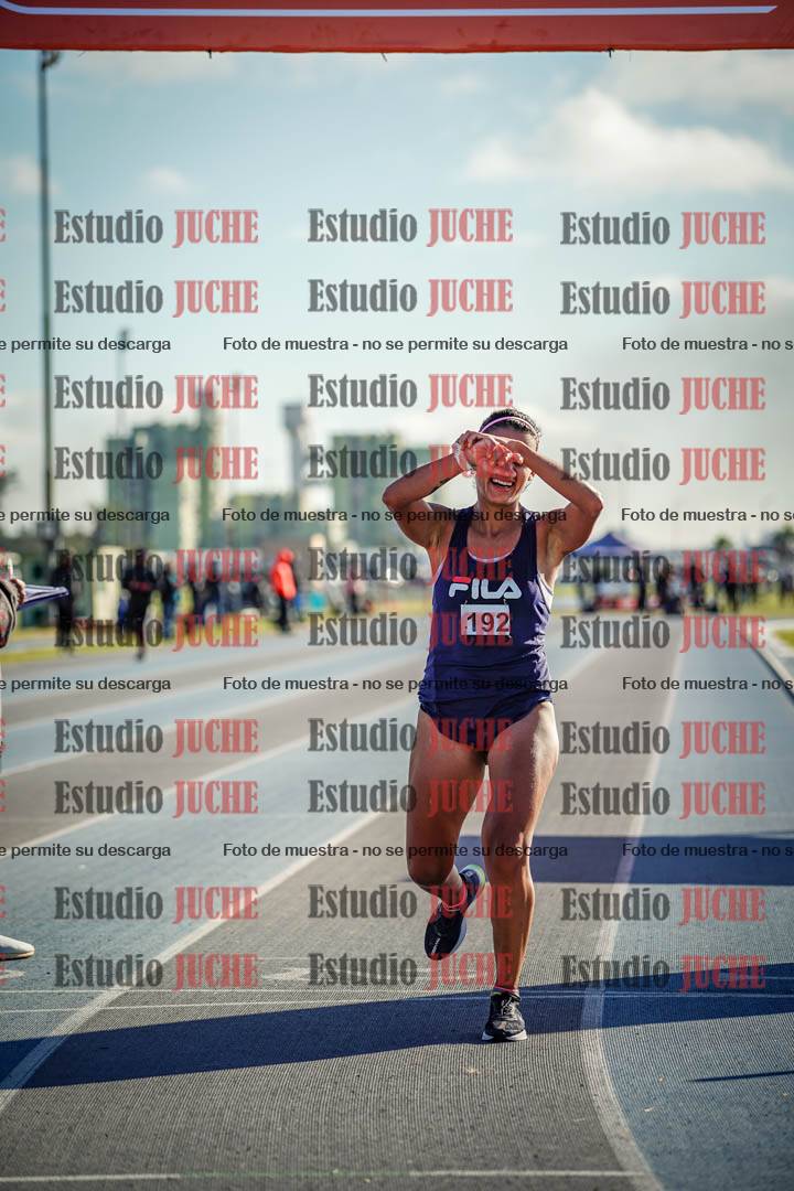 Fotos del desafío de la hora y 20km de mujeres y varones