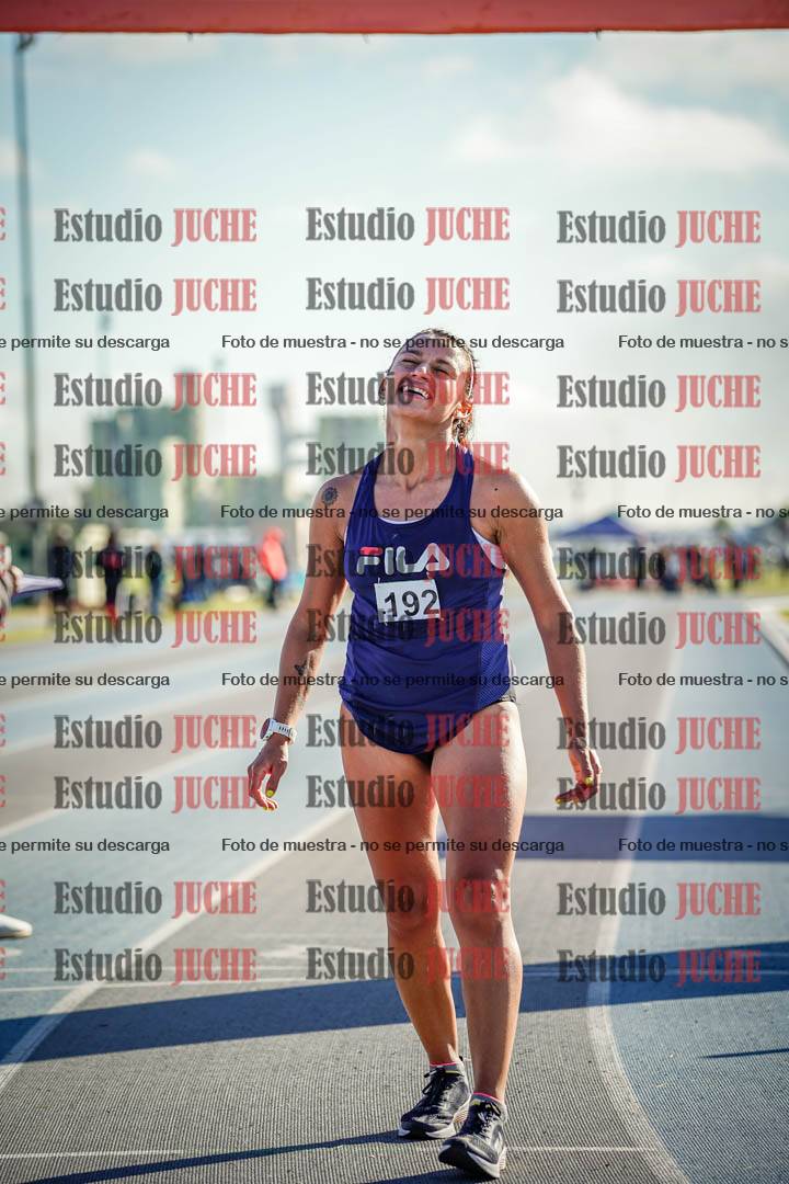 Fotos del desafío de la hora y 20km de mujeres y varones