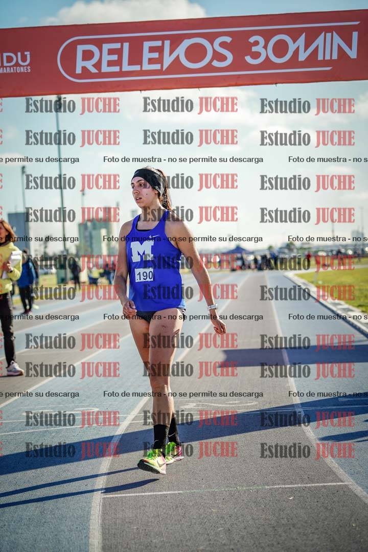 Fotos del desafío de la hora y 20km de mujeres y varones