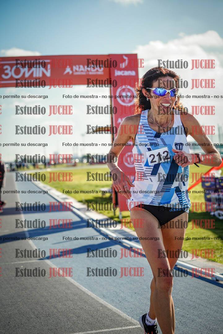 Fotos del desafío de la hora y 20km de mujeres y varones