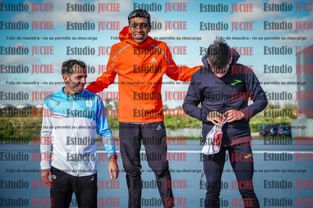 Fotos de algunos podios y extras del evento