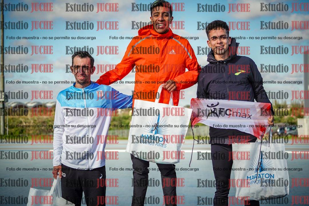 Fotos de algunos podios y extras del evento