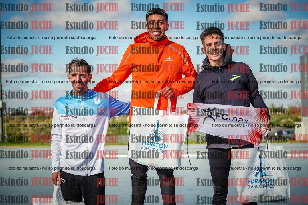 Fotos de algunos podios y extras del evento