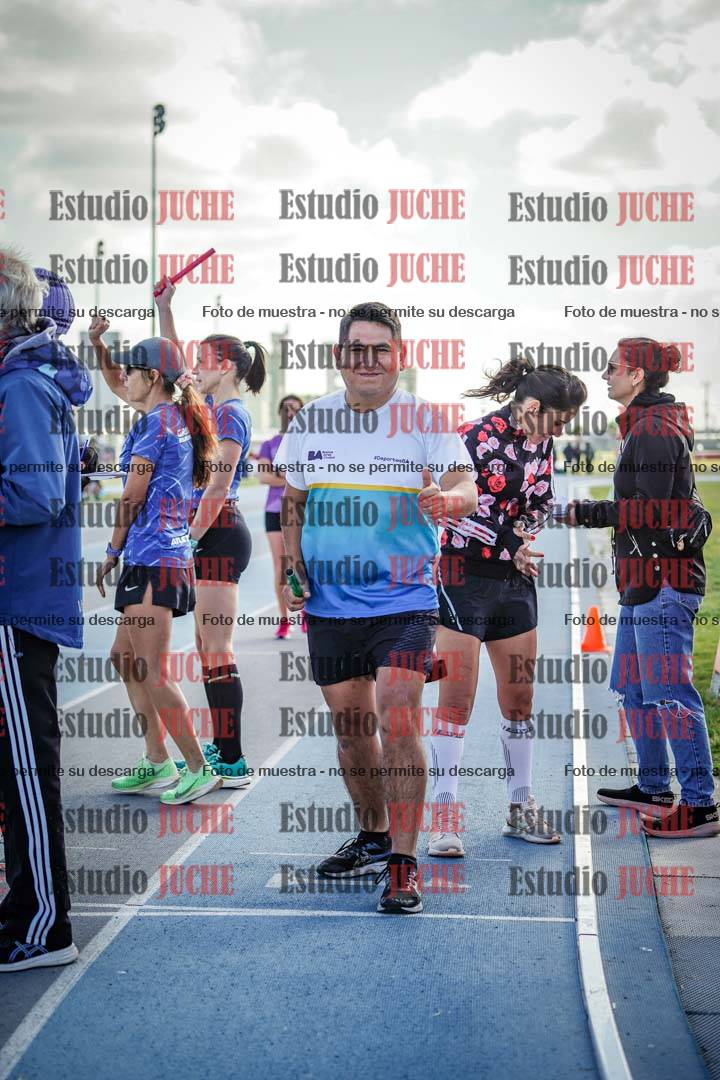 Fotos de los Relevos Jacana para running teams - serie 1