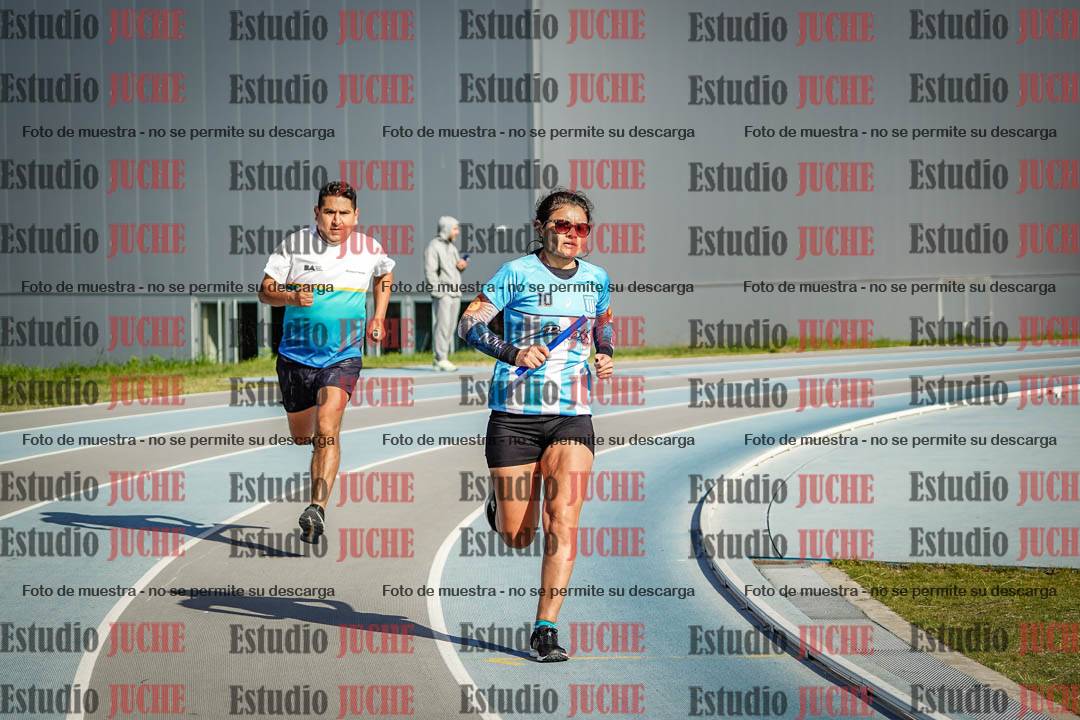 Fotos de los Relevos Jacana para running teams - serie 1