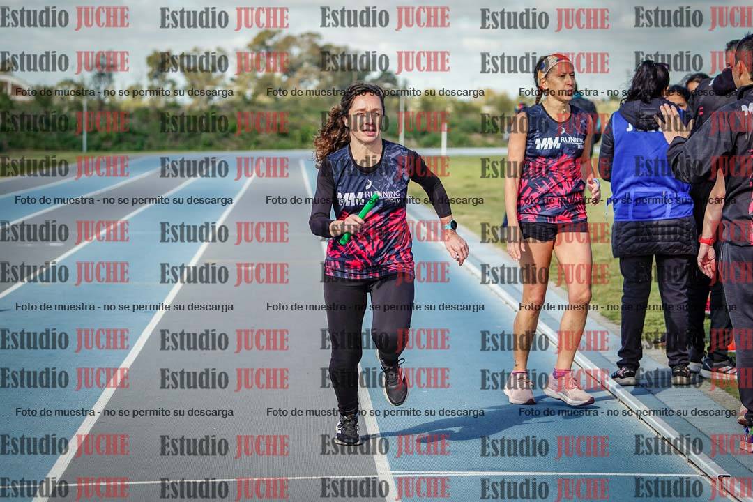 Fotos de los Relevos Jacana para running teams - serie 1