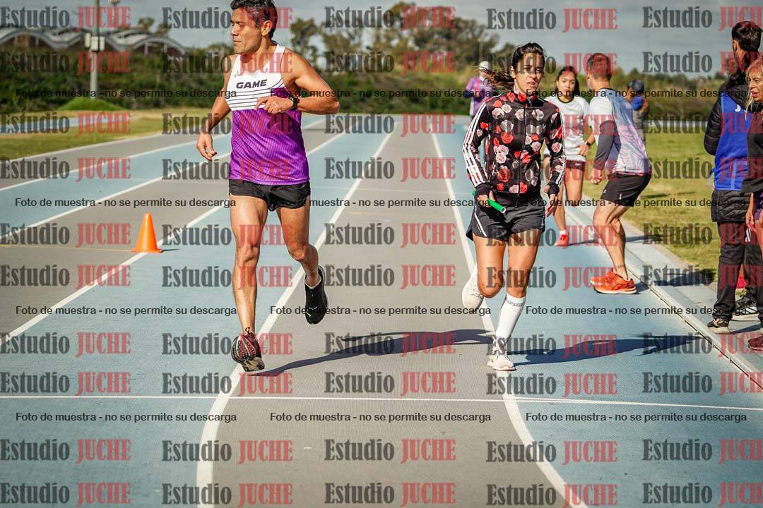 Fotos de los Relevos Jacana para running teams - serie 1
