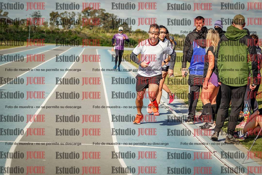 Fotos de los Relevos Jacana para running teams - serie 1
