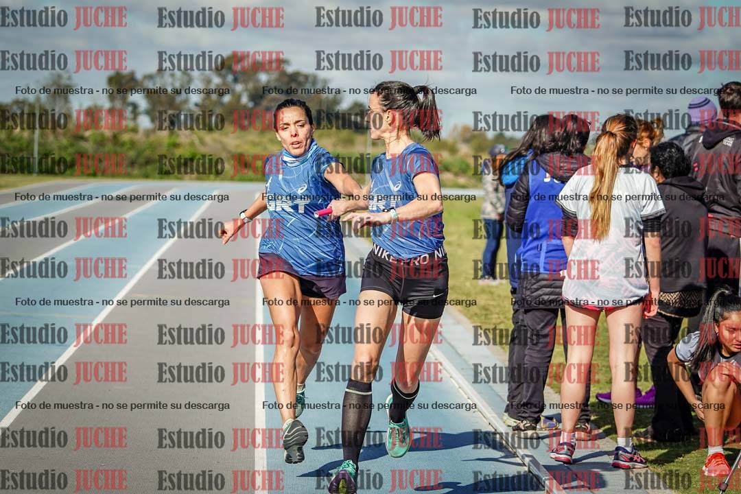 Fotos de los Relevos Jacana para running teams - serie 1
