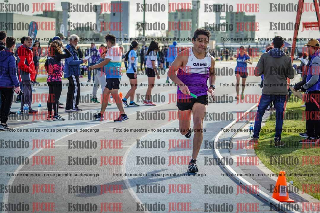 Fotos de los Relevos Jacana para running teams - serie 1
