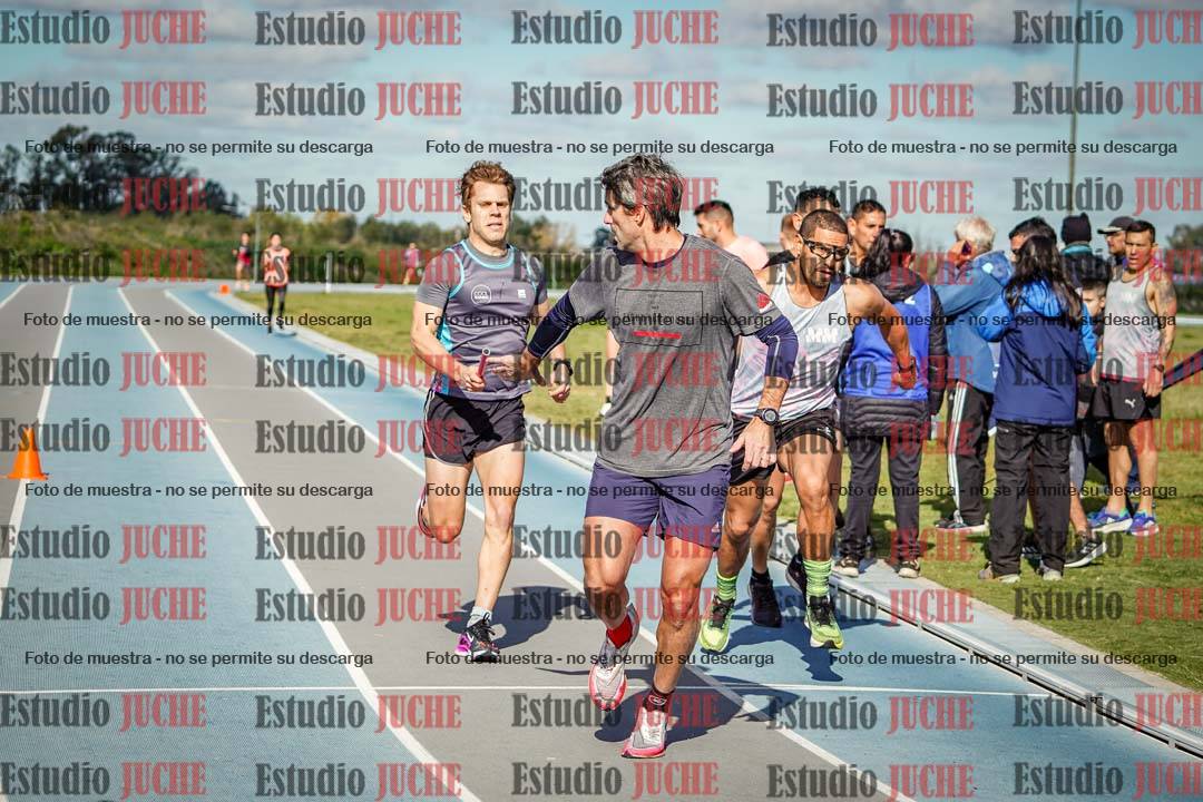 Fotos de los Relevos Jacana para running teams - serie 2
