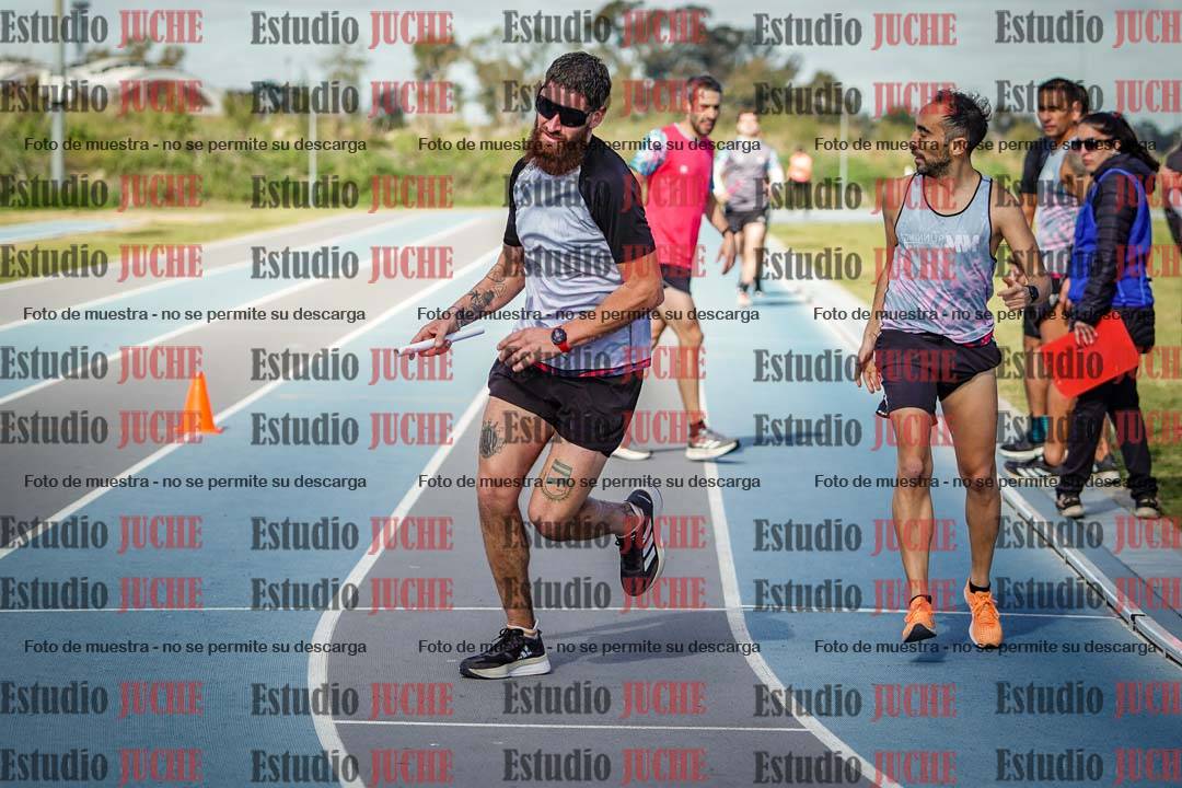 Fotos de los Relevos Jacana para running teams - serie 2