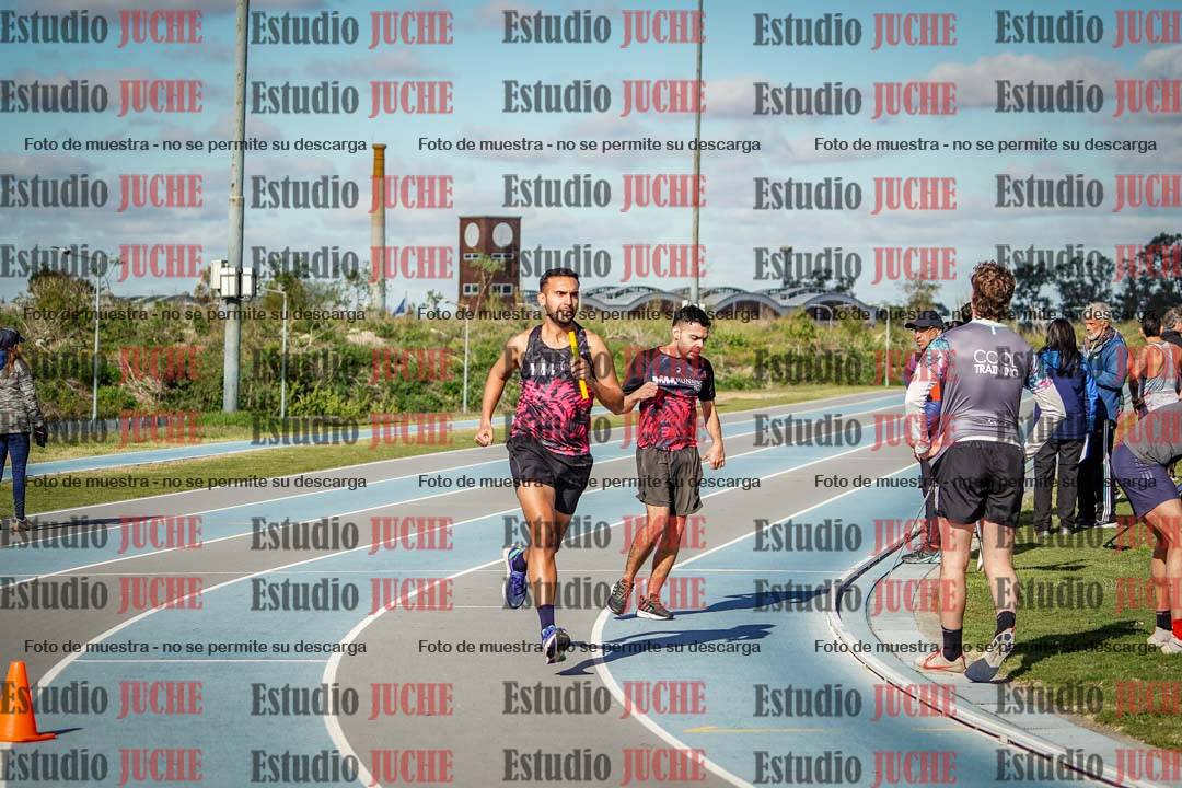 Fotos de los Relevos Jacana para running teams - serie 2