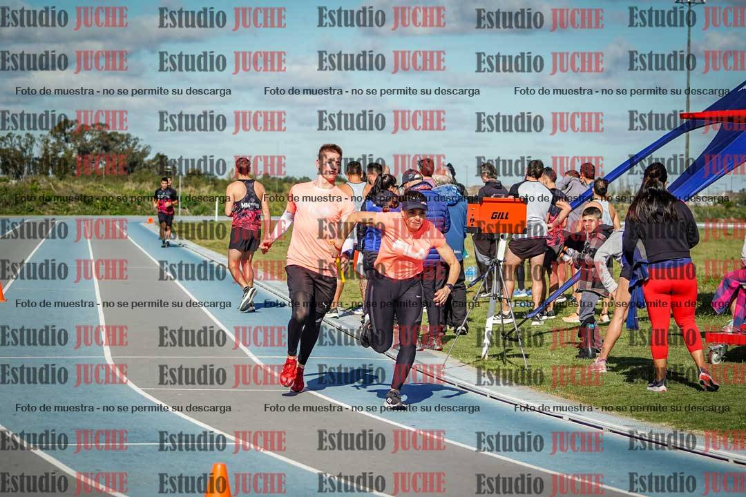 Fotos de los Relevos Jacana para running teams - serie 2