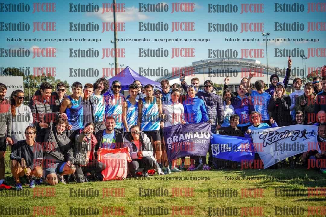 Fotos de algunos podios y extras del evento