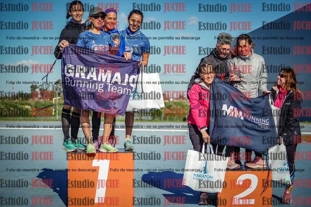 Fotos de algunos podios y extras del evento