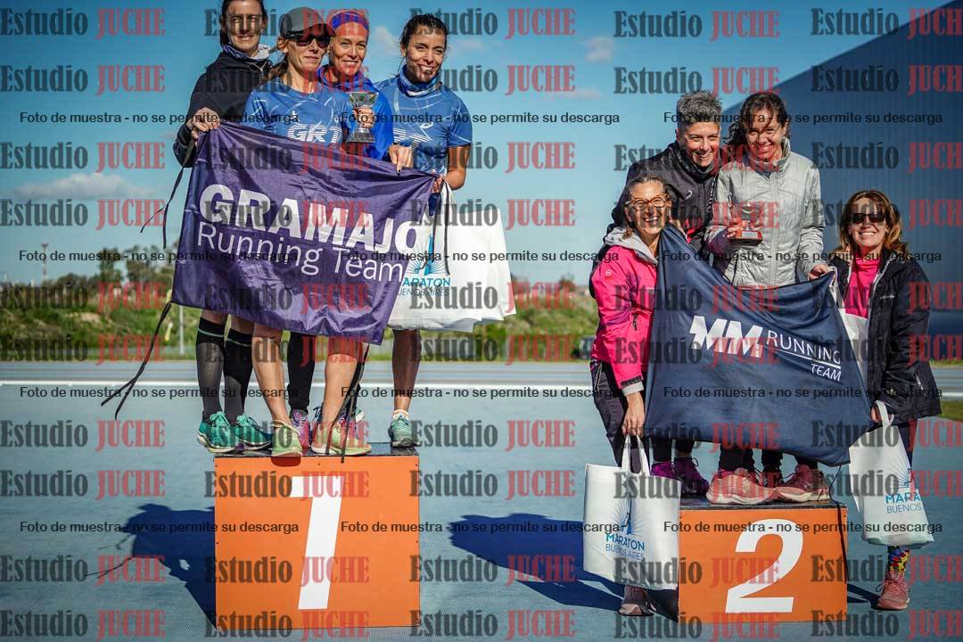 Fotos de algunos podios y extras del evento