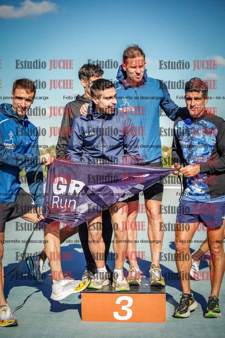 Fotos de algunos podios y extras del evento