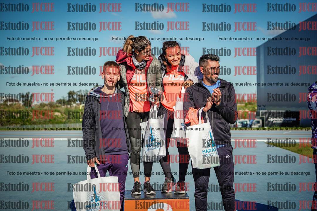 Fotos de algunos podios y extras del evento