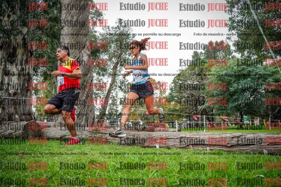 Fotos en el sexto punto del circuito