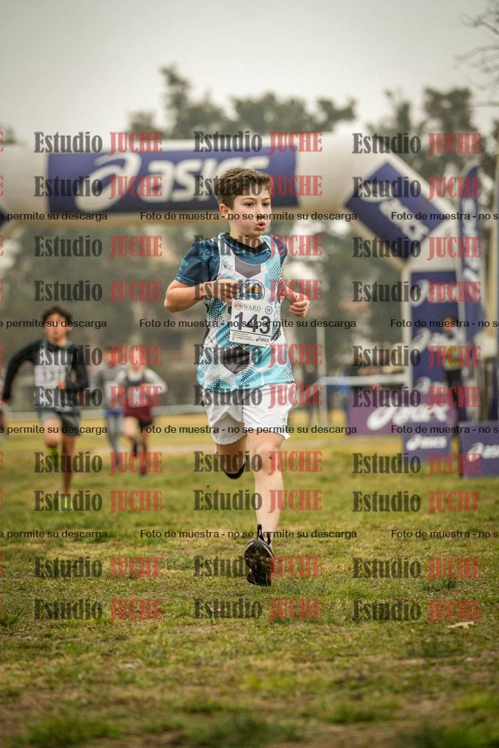 Fotos de la llegada del cross de 1000 m
