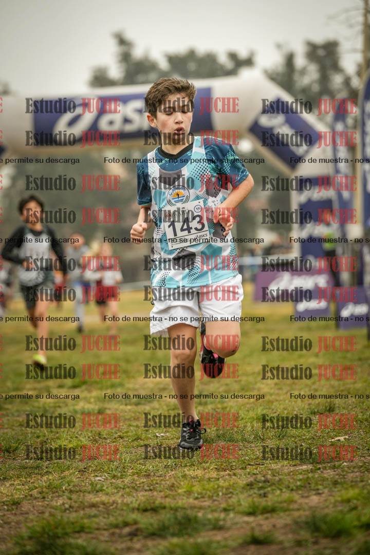 Fotos de la llegada del cross de 1000 m