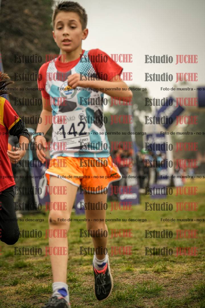 Fotos de la llegada del cross de 1000 m