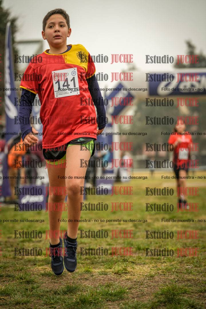 Fotos de la llegada del cross de 1000 m