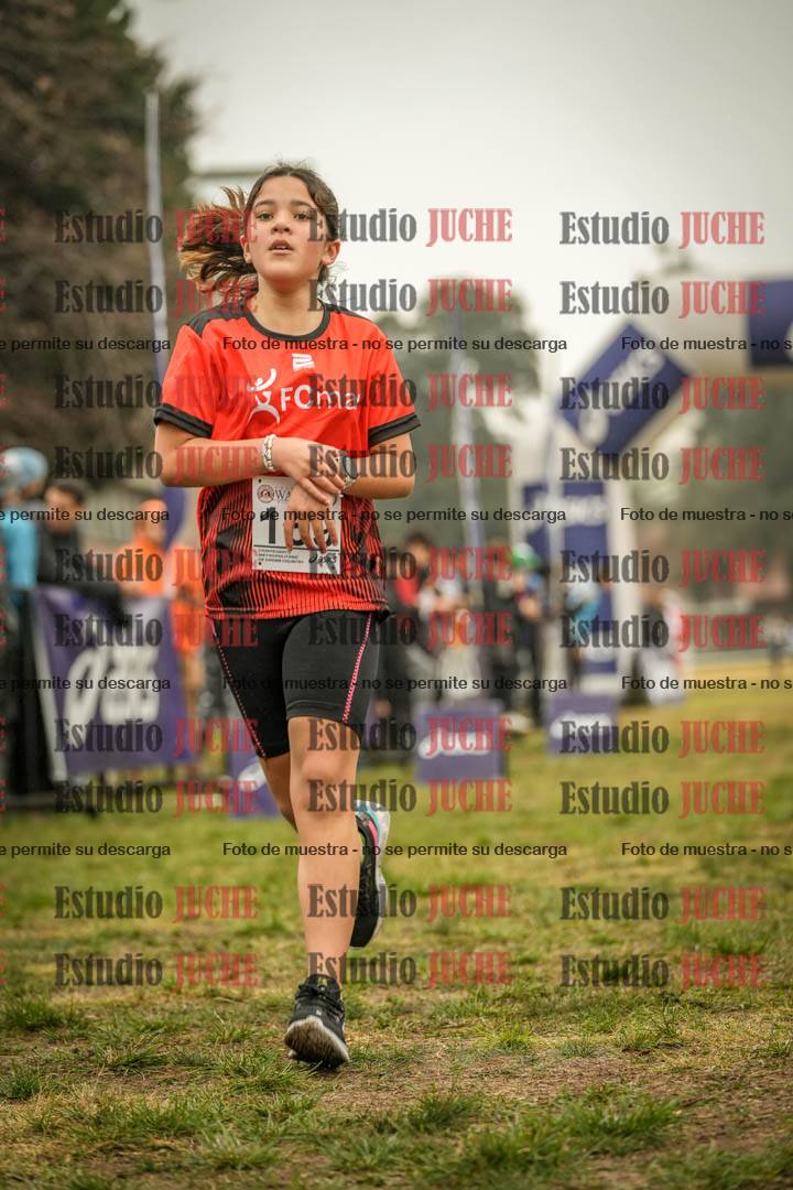 Fotos de la llegada del cross de 1000 m
