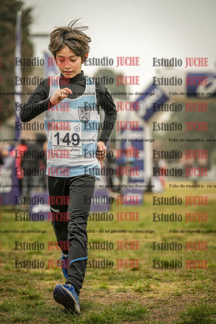 Fotos de la llegada del cross de 1000 m