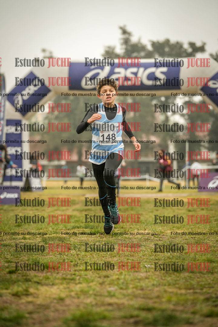 Fotos de la llegada del cross de 1000 m