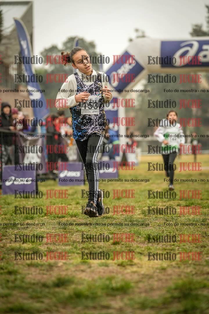Fotos de la llegada del cross de 1000 m