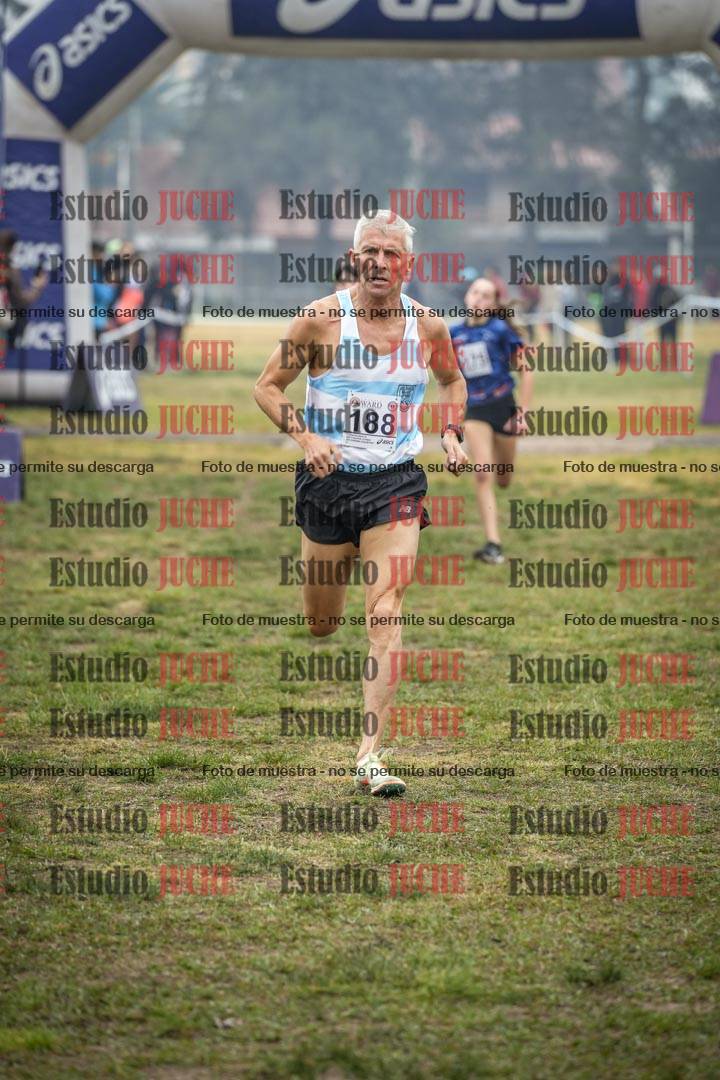 Fotos de la llegada del cross de 1500 m