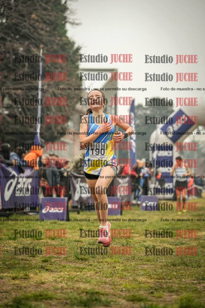 Fotos de la llegada del cross de 1500 m