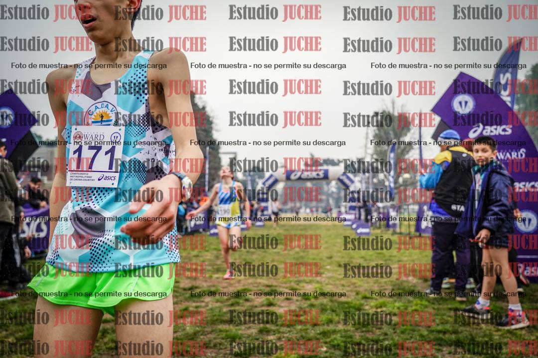 Fotos de la llegada del cross de 1500 m