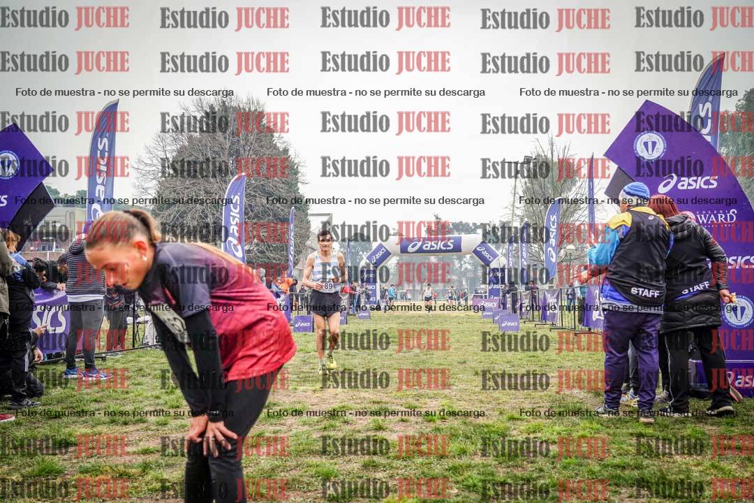 Fotos de la llegada del cross de 1500 m