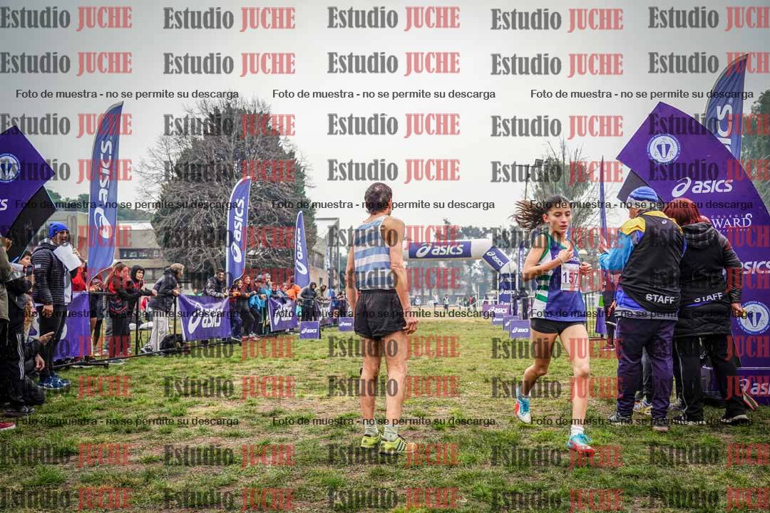 Fotos de la llegada del cross de 1500 m