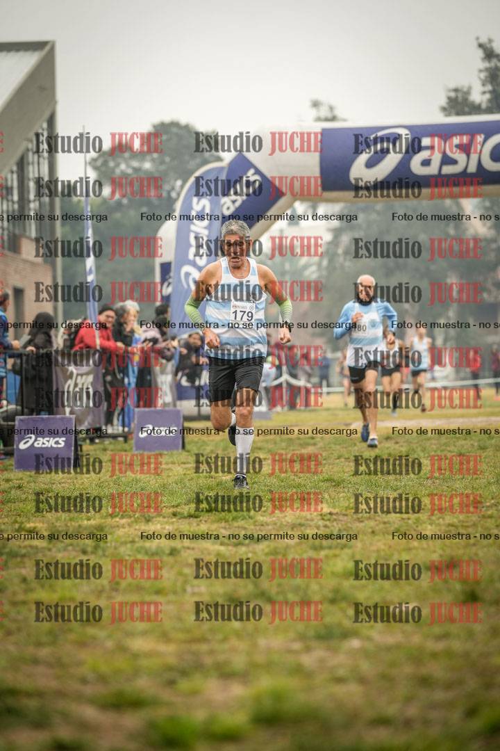 Fotos de la llegada del cross de 1500 m