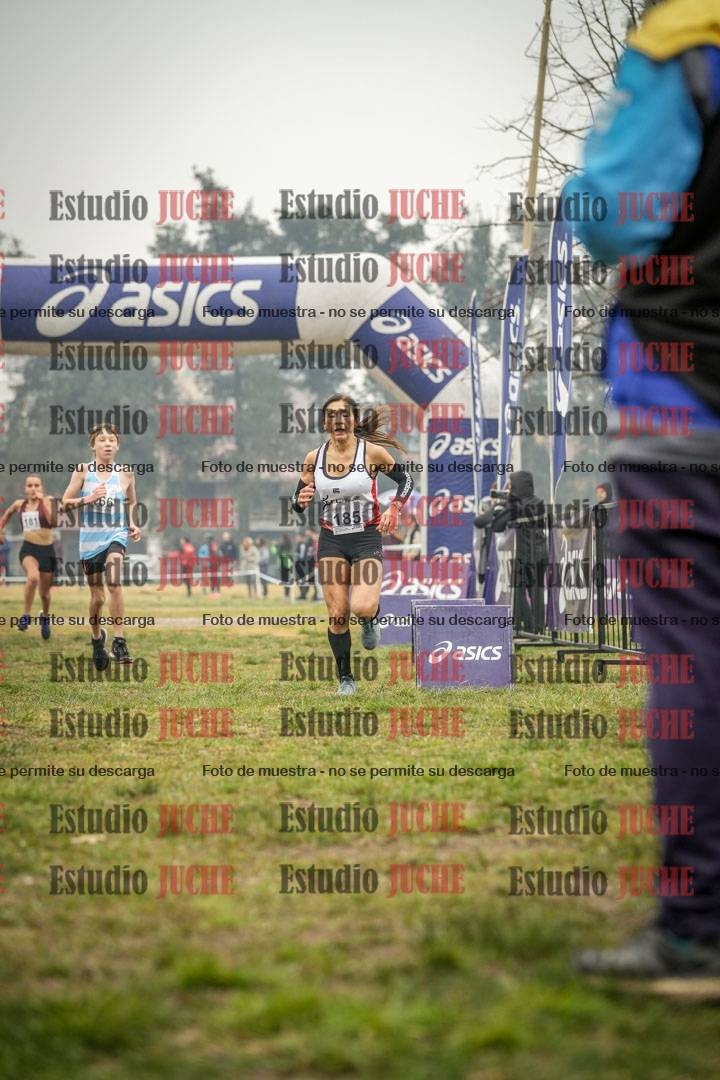 Fotos de la llegada del cross de 1500 m