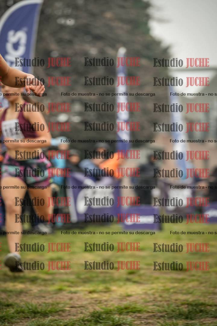 Fotos de la llegada del cross de 1500 m