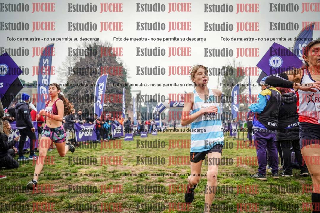 Fotos de la llegada del cross de 1500 m