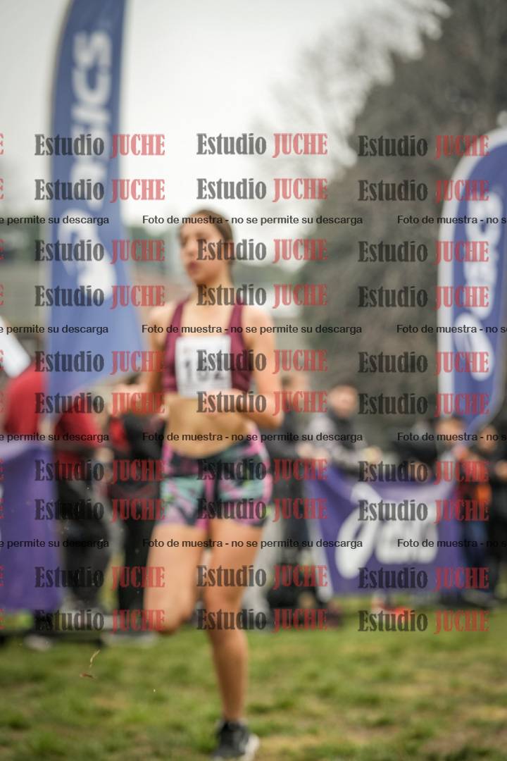 Fotos de la llegada del cross de 1500 m